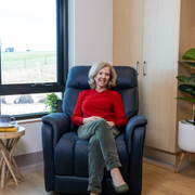 Benefits of a Lift and Recline Chair